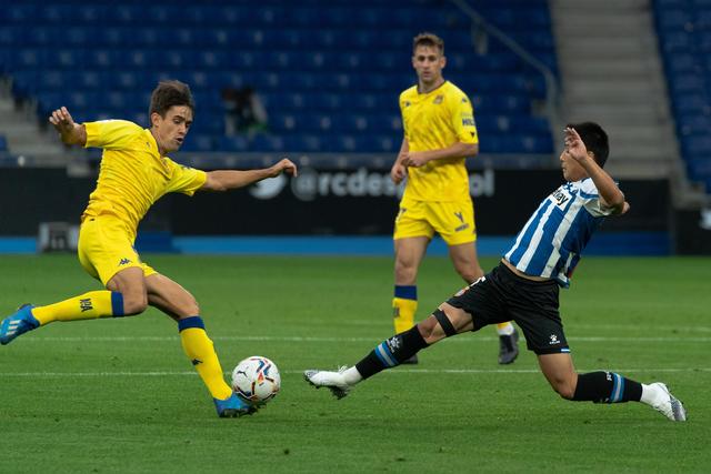 三位2亿先生！76人三巨头合同总额超7亿美元