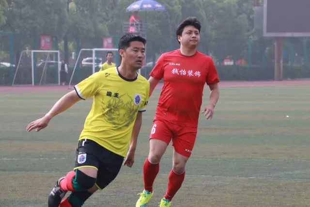意媒：尤文想在今夏出售达尼洛 以换取转会费